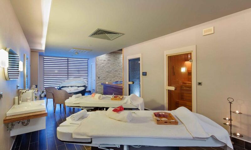 Royal Teos Thermal Resort Clinic & Spa