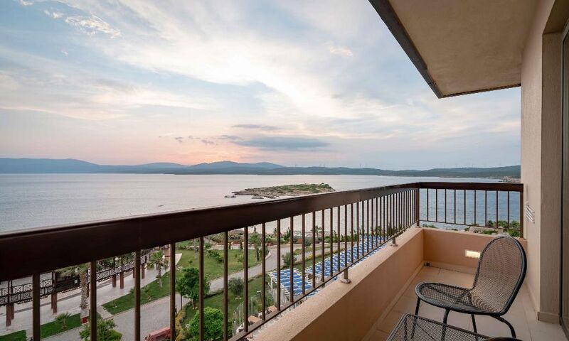 Royal Teos Thermal Resort Clinic & Spa