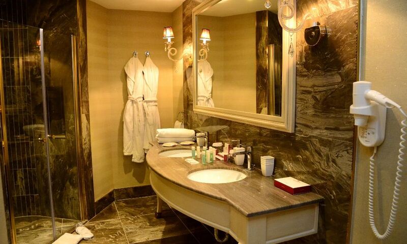 Royal Teos Thermal Resort Clinic & Spa