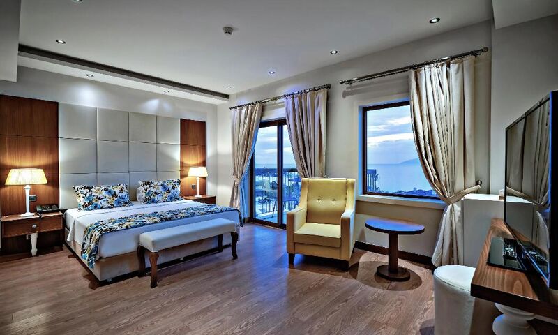 Royal Teos Thermal Resort Clinic & Spa