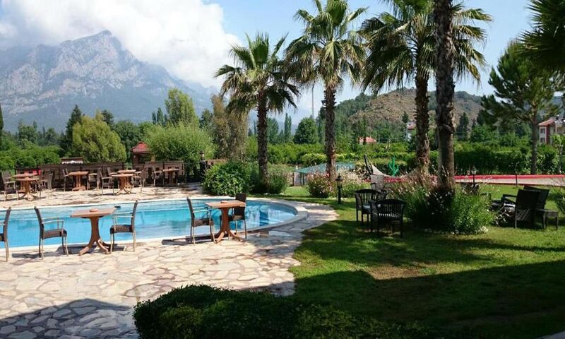 Hotel Berke Ranch and Nature