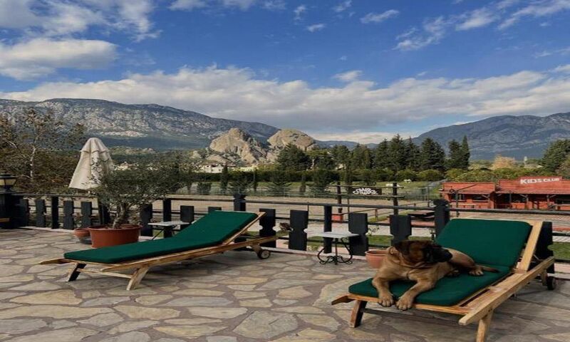 Hotel Berke Ranch and Nature