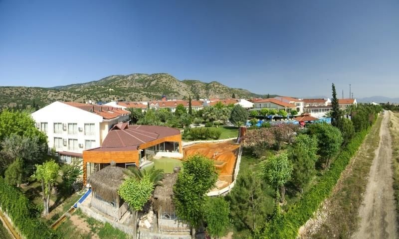 Lycus River Termal Hotel