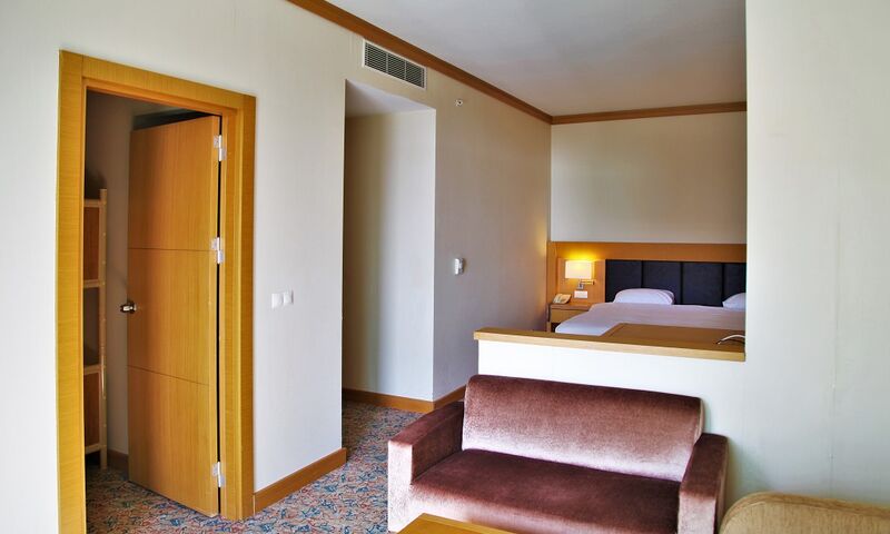 Adrina Termal Health & Spa Hotel