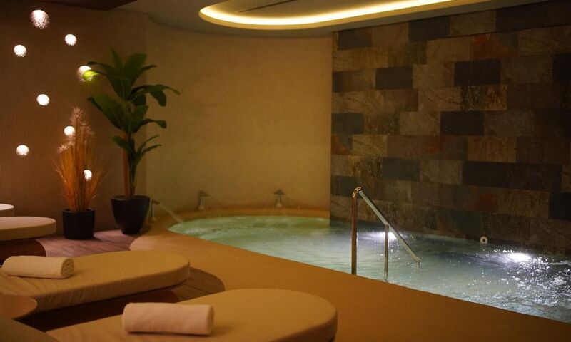 Almira Hotel Thermal Spa & Convention Center