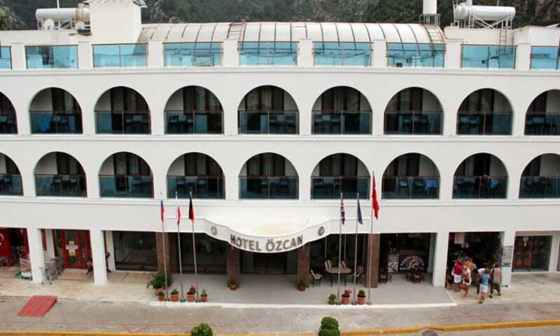 Özcan Hotel