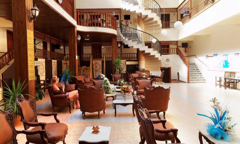Özcan Hotel