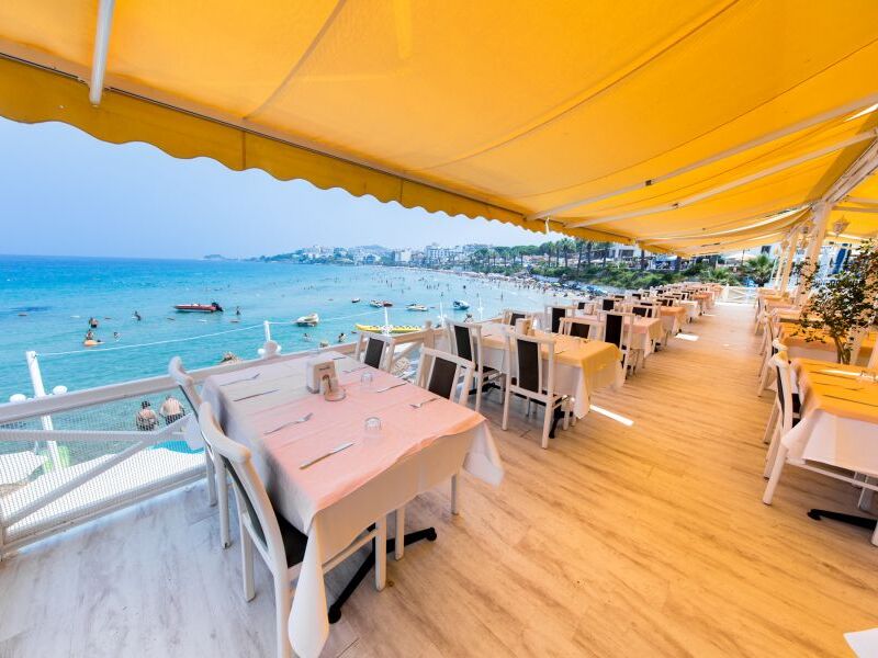 Marti Beach Hotel Kusadasi