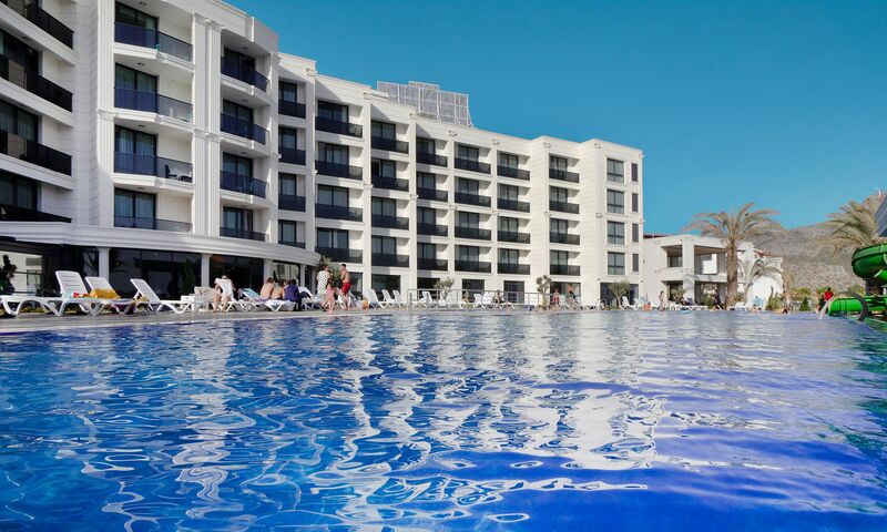 Marvista Deluxe Resort Hotel & Spa