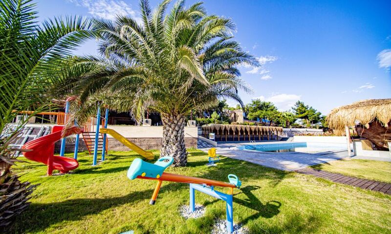 İvy Sailing Resort Hotel