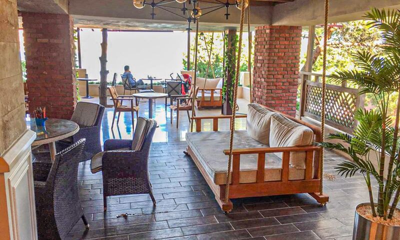 İvy Sailing Resort Hotel